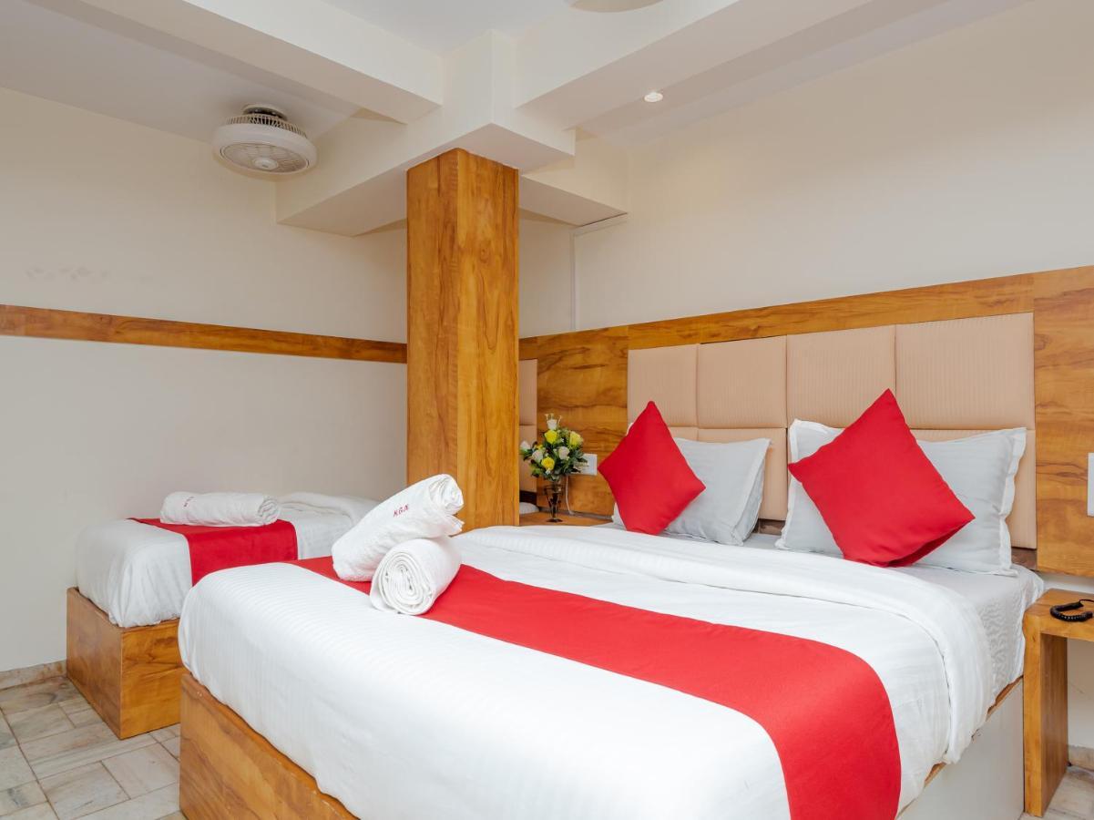 Hotel Kgn Near Cst Railway Station Mumbai And Haj House Mumbai Near Crawford Market 뭄바이 외부 사진