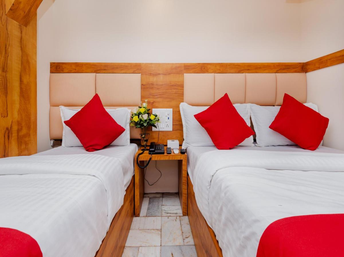 Hotel Kgn Near Cst Railway Station Mumbai And Haj House Mumbai Near Crawford Market 뭄바이 외부 사진