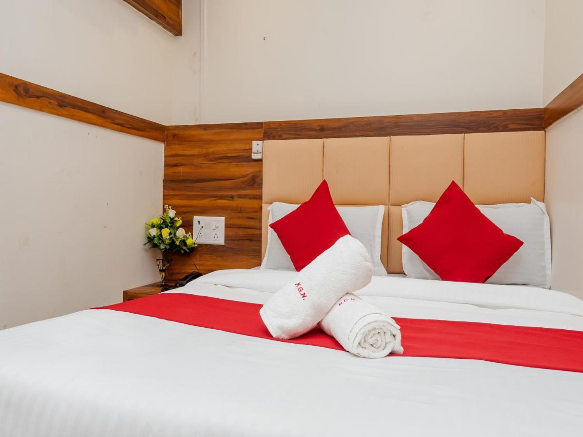 Hotel Kgn Near Cst Railway Station Mumbai And Haj House Mumbai Near Crawford Market 뭄바이 외부 사진