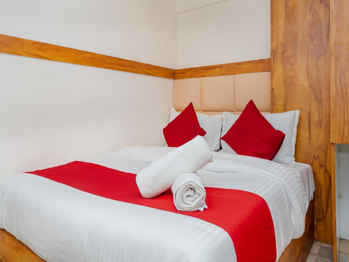 Hotel Kgn Near Cst Railway Station Mumbai And Haj House Mumbai Near Crawford Market 뭄바이 외부 사진